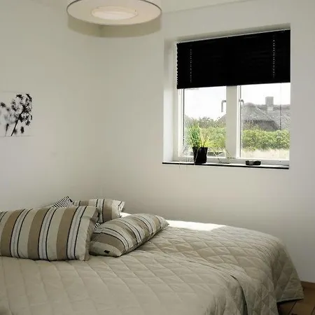 Sleeps 6 Pool Wifi * בלבאנד